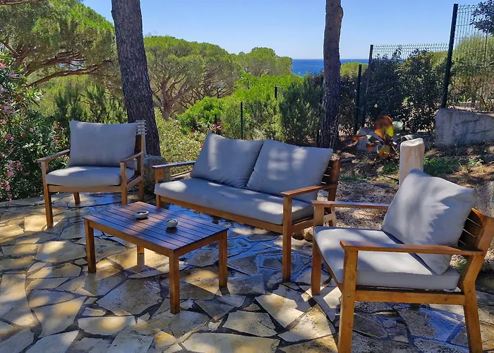 Villa Spacieuse Avec Piscine Privee A - Fr-1-780-12 *